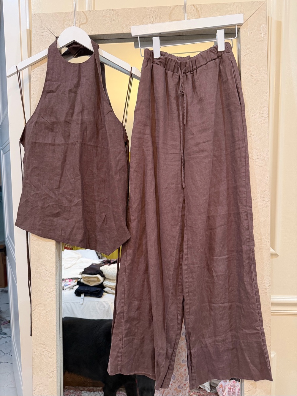 DISSH Serena top & Wide-Leg Linen Pants in chocolate brown. - Picture 4 of 6